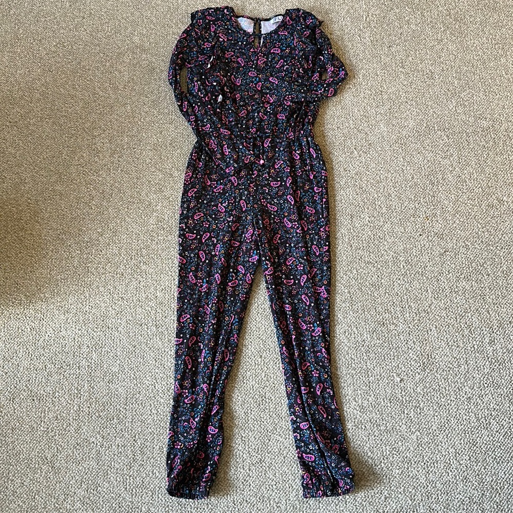 Adorable jumpsuit